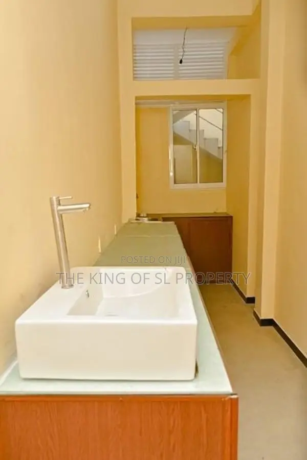 House for sale in Maharagama