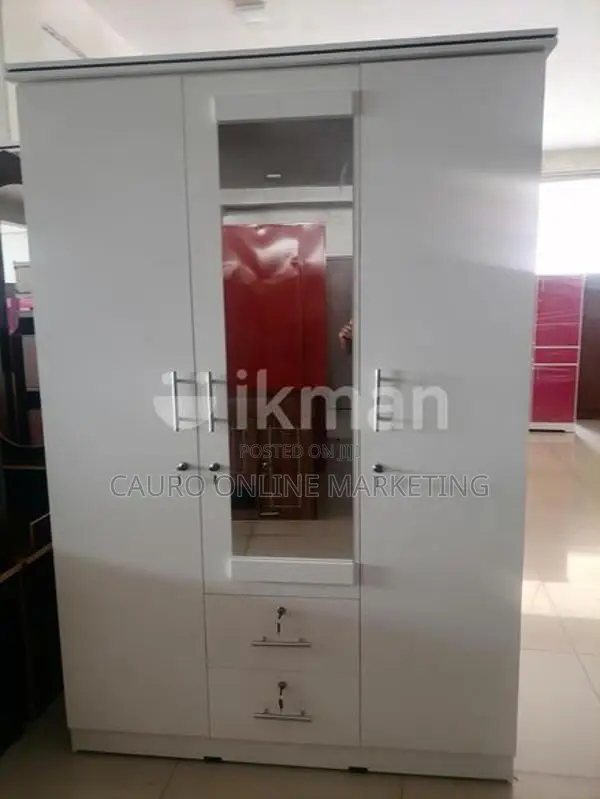 New Melamine White Colour 3 Door Cupboard 6*4 Wardrobe
