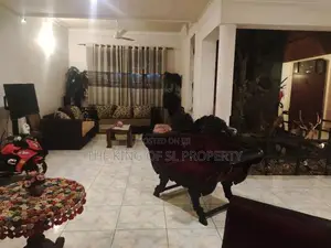 House for sale in Kandana