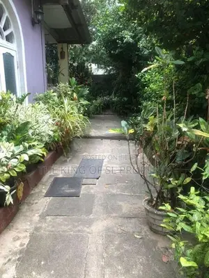 Land for sale in Colombo 05
