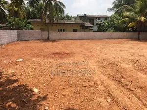 land for sale Baththaramulla DS1824