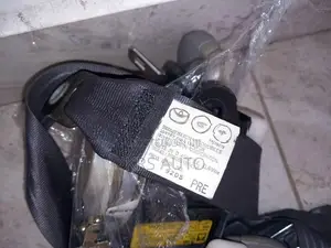Toyota Axio NZE 141 Seat Belts