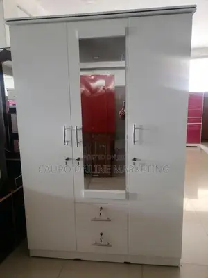 New White Coloure 3 Door Cupboard 6*4 Wardrobe Fs