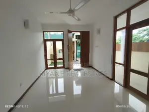 Brand New House Sale in Thalawathugoda