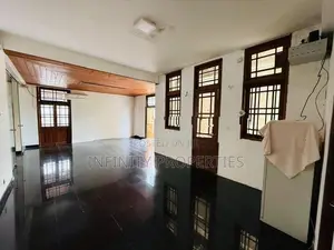 (AFA169 ) Luxury House for Sale: Borelasgamuwa