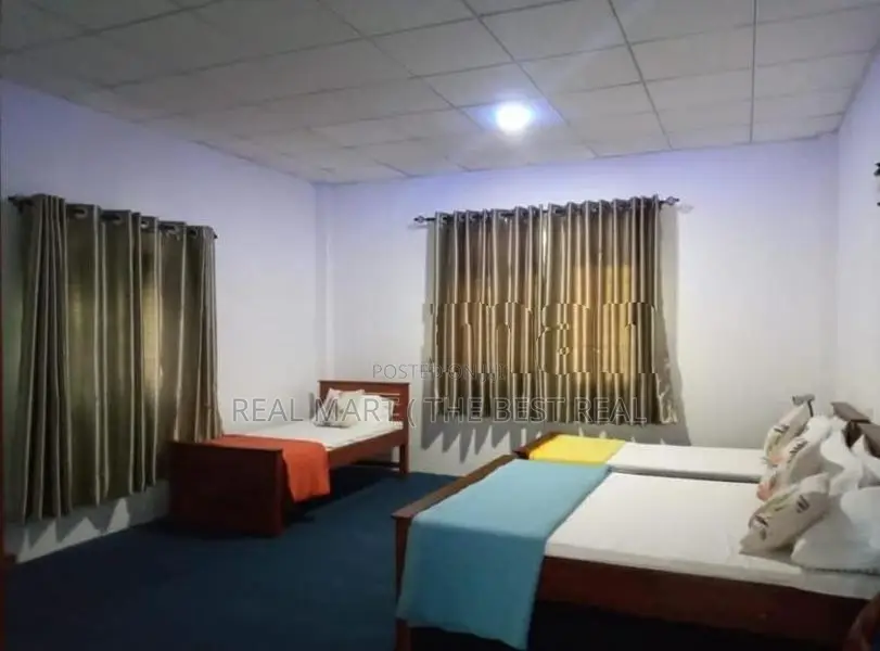 Nuwara Eliya: 5 Bedrooms (40 Perch) Holiday Bungalow for sale Kothmale