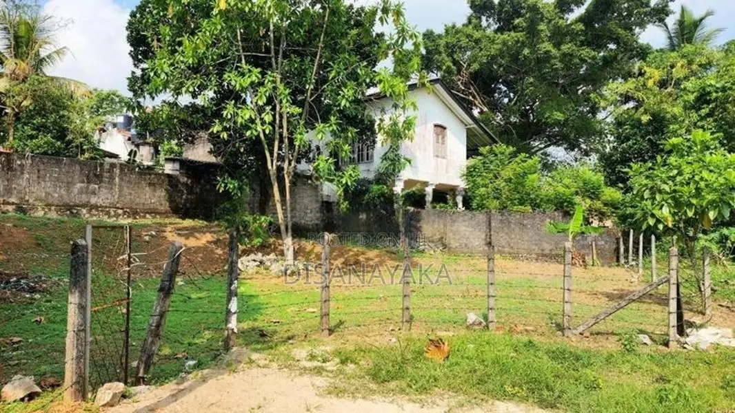 land for sale in Baththaramulla DS1924