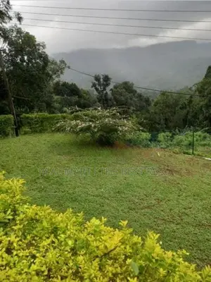 Nuwara Eliya: 5 Bedrooms (40 Perch) Holiday Bungalow for sale Kothmale