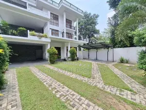 thalawathugoda junction luxury house for sale