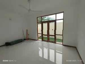 Brand New House Sale in Thalawathugoda