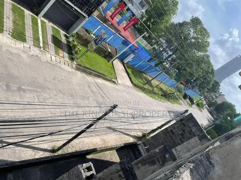 Land for sale in Colombo 05