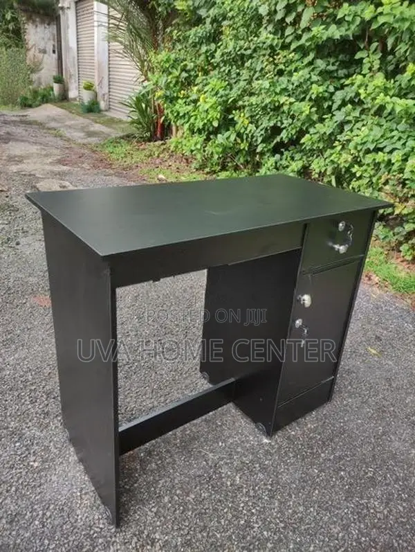 Office Table Blk 3x1.5Ft