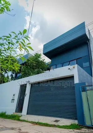 Luxurious House for Sale in Rajagiriya