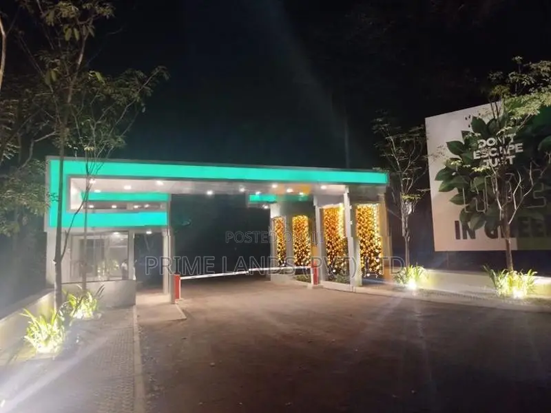 Land In Yakkala Town