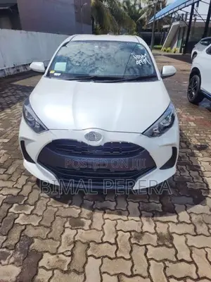 Toyota Yaris s 2023