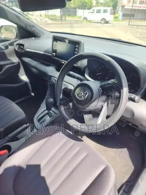 Toyota Yaris s 2023
