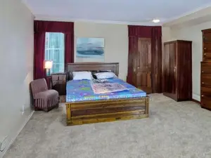 New Teak Box Bed with Double Layer Mattress 6*5 Queen Size