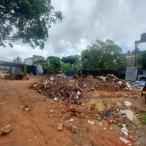 මාලබේ, කහන්තොට ප්‍රධාන මාර්ගයට යාබදව ඉඩමක් විකිණීමට ඇත. (ID : KHNT001S