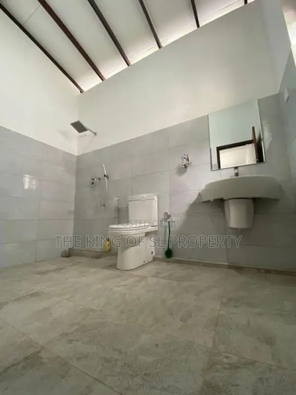 House for sale in Boralesgamuva