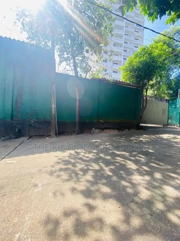 Land for Sale in Dehiwala