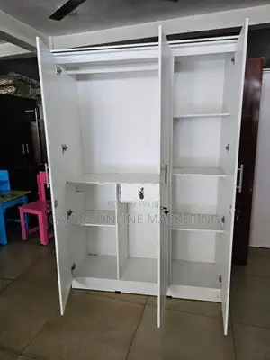 New White Colour Cupboard 3 Door Wardrobe Large 6*4