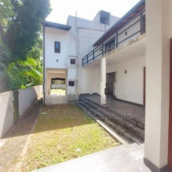 කිරිබත්ගොඩ,මාකොළ සුඛෝපභෝගී නිවසක් විකිණීමට ඇත. (ID: KRBT001S)