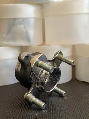 Suzuki Wagon Ha36 S Front Hub (genuine)