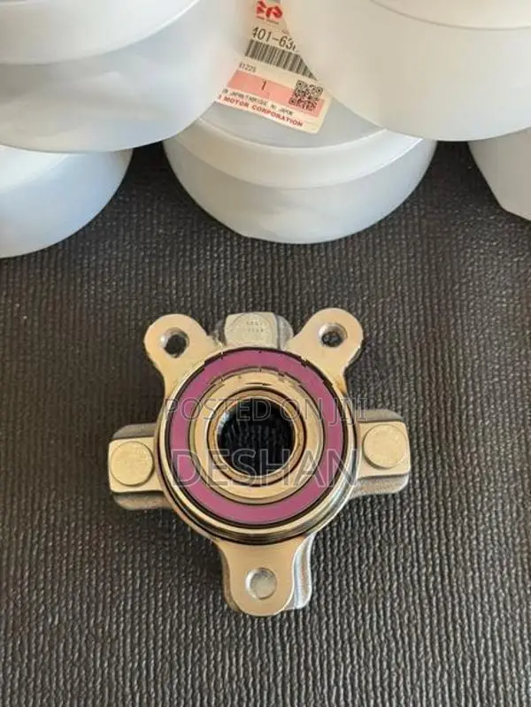 Suzuki Wagon Ha36 S Front Hub (genuine)