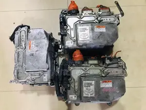 Toyota Aqua NHP10 Inverter