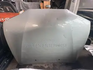 Toyota 110 Sprinter Bonnet