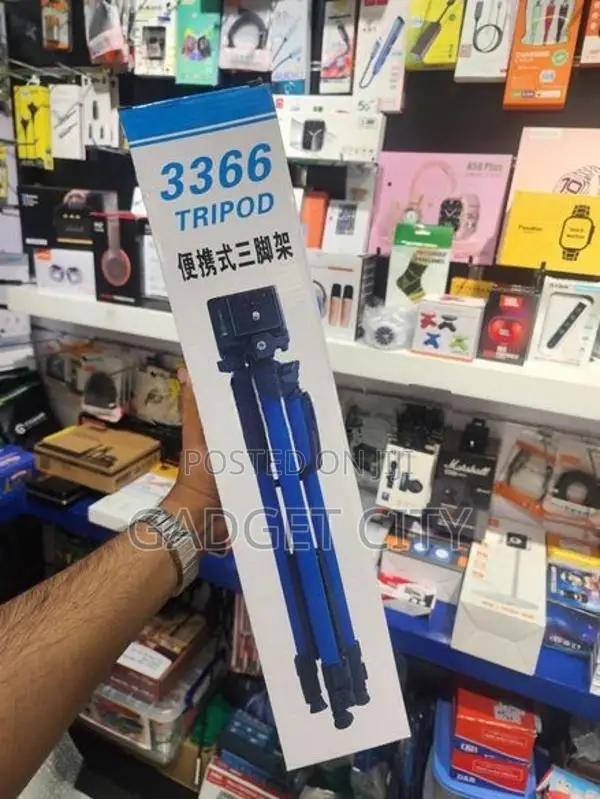 3366 Professional Tripod