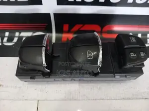 Nissan Leaf door Mater Switch