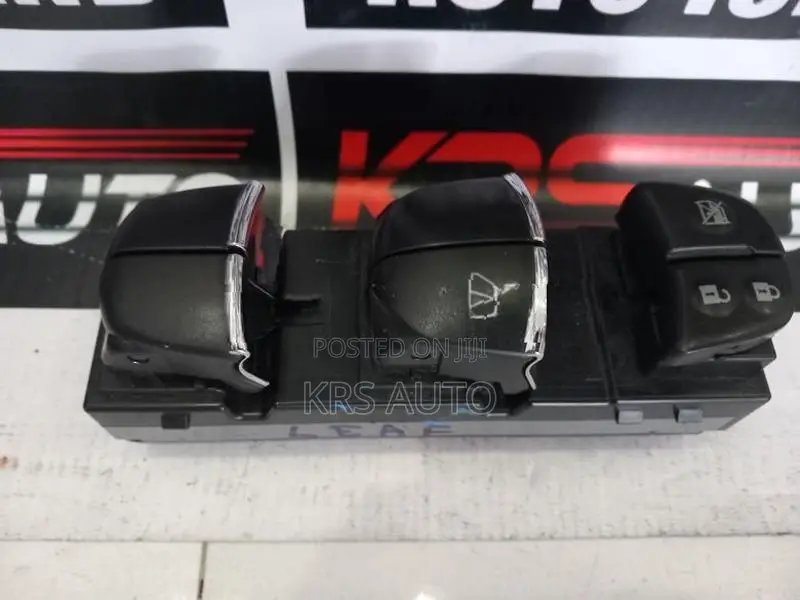 Nissan Leaf door Mater Switch
