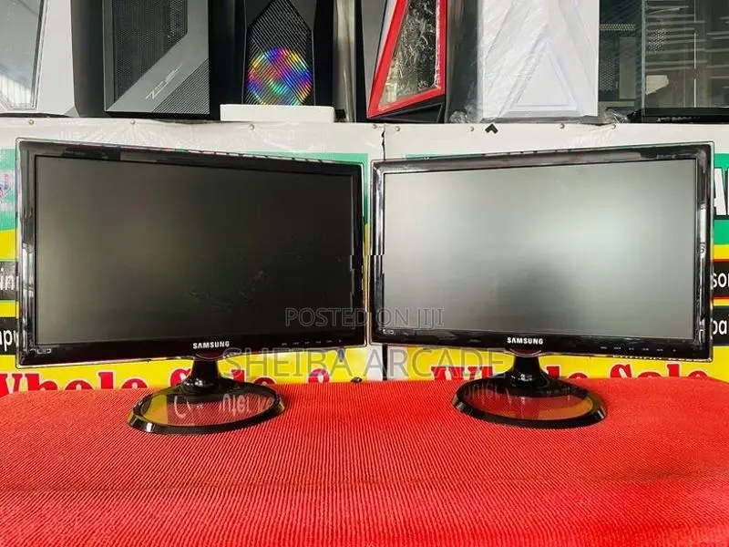 Monitor - 20 INCH SAMSUNG LED HDMI