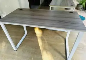 Modern 4x2 Smart Structure Table