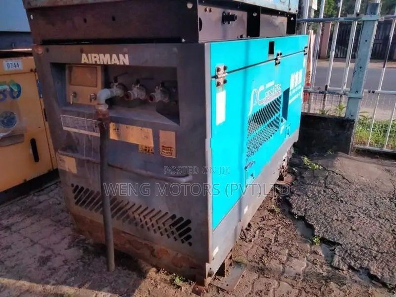 AIRMAN PDS175S AIR COMPRUSSER