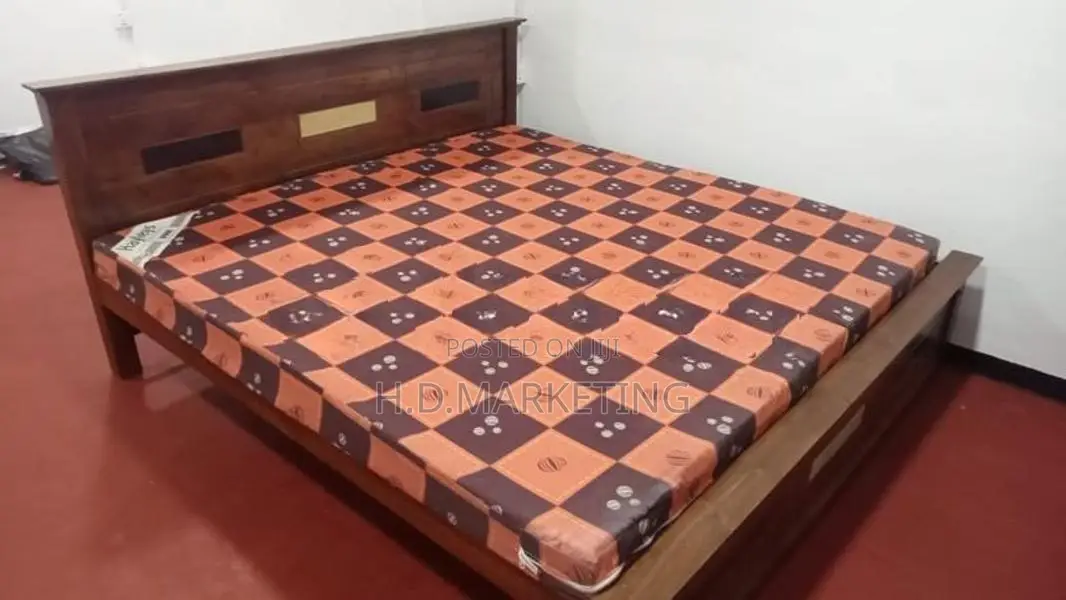 72x60 Queen Size Box Bed With Double Layer Mattress