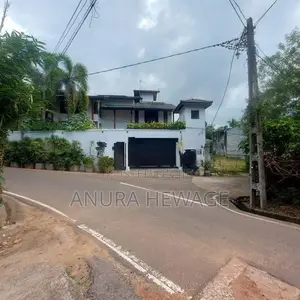 තලපත්පිටිය, සිගේරා මාවතේ පිහිටි ඉඩමක් විකිණීමට ඇත. (ID : SIGR001S )