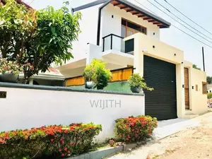 Two Storey House for Sale in Thalawatugoda
