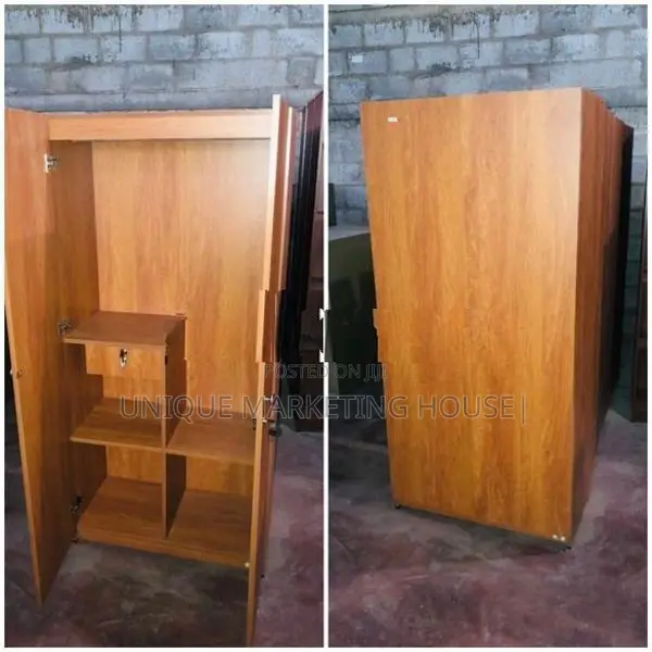 Pyestra 5.5ft SMART WARDROBE