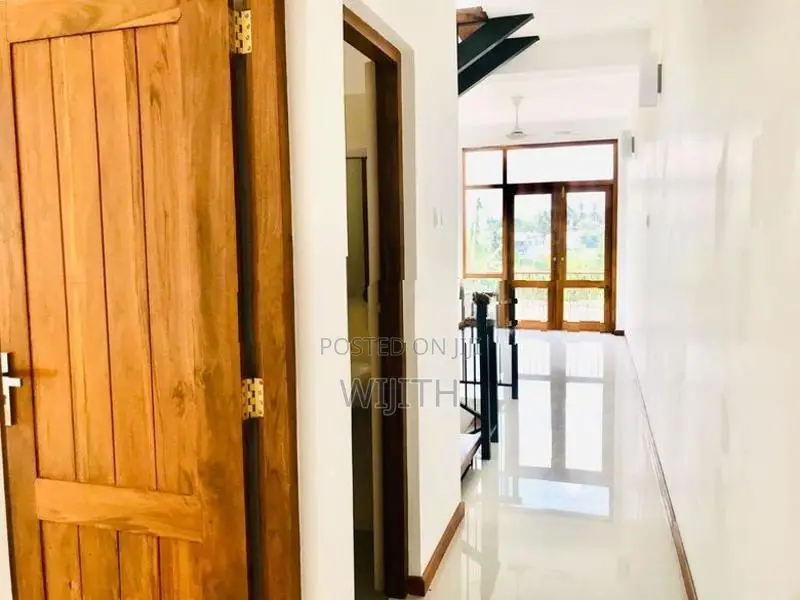 Two Storey House for Sale in Thalawatugoda