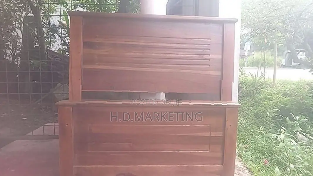 6x3 Feet Teak Wood Box Bed