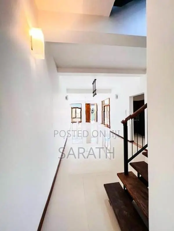 4 Bed with Brand New House Sale Talawatugoda