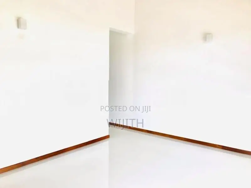 Two Storey House for Sale in Thalawatugoda