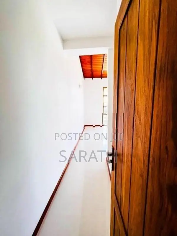 4 Bed with Brand New House Sale Talawatugoda