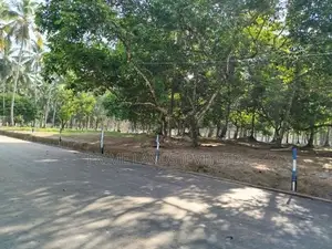 Commercial Land Plot Yakkala Town