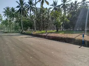 Commercial Land Plot Yakkala Town