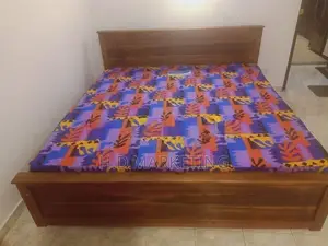 6x5 size Queen Design Box Bed with Double Layer Mattress