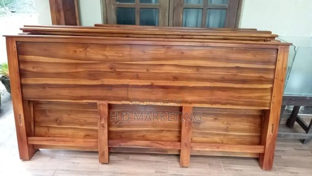 72x72 - 6x6 King size Design Box Bed