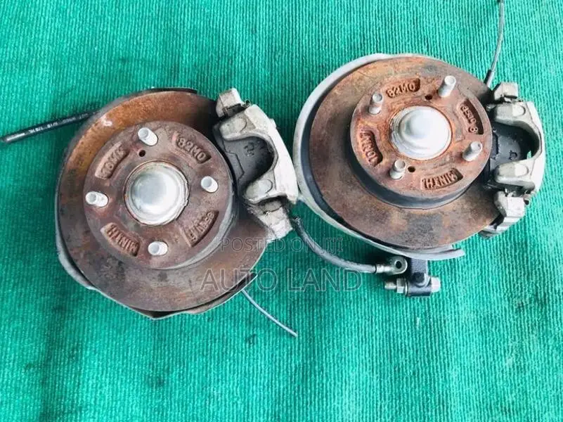 Suzuki Every DA17 Front Hub Set+